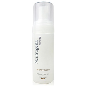 Neutrogena露得清 活采皙白轻柔洁面摩丝150ml