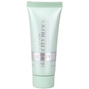 Clinique 倩碧 日用轻透防晒隔离霜 15ML SPF40