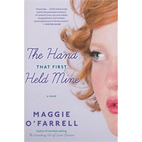Hand That First Held Mine（ISBN=9780547423180）