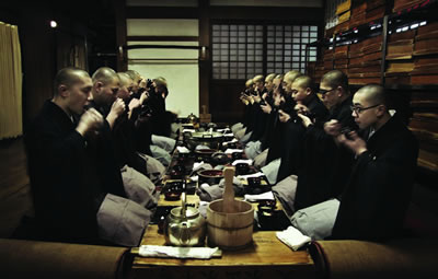 面条之路:传承三千年的奇妙饮食(当当独家附赠