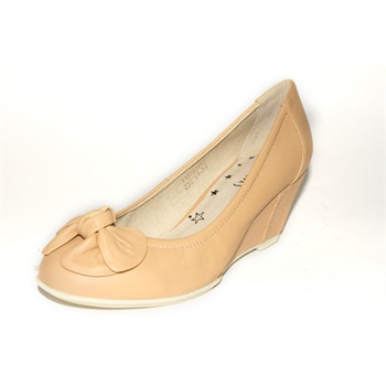 当当自营 septwolves/七匹狼 女士淑女坡跟浅杏色单鞋0493